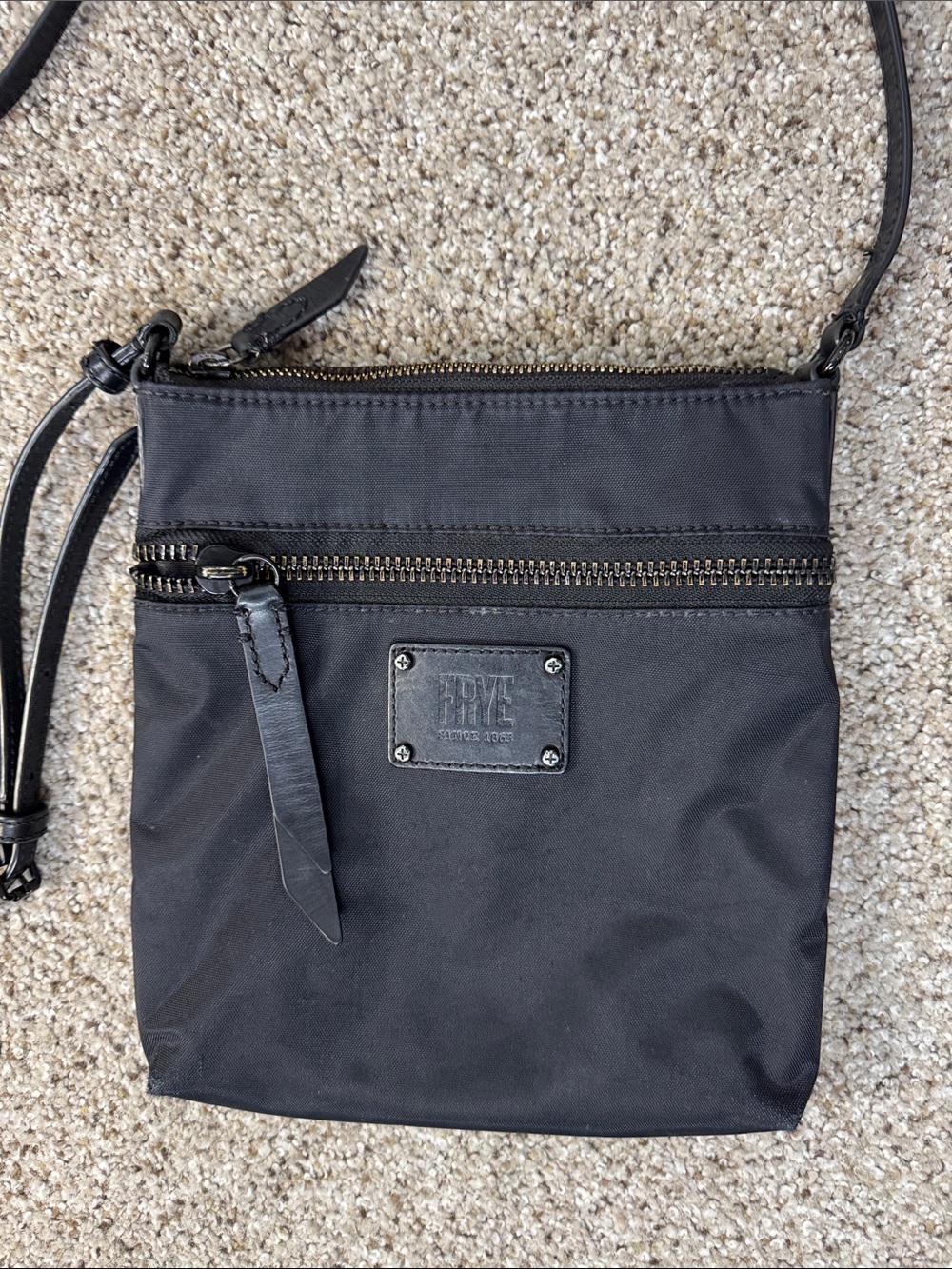 FRYE Ivy Nylon Crossbody Bag Purse Nylon and Leather
